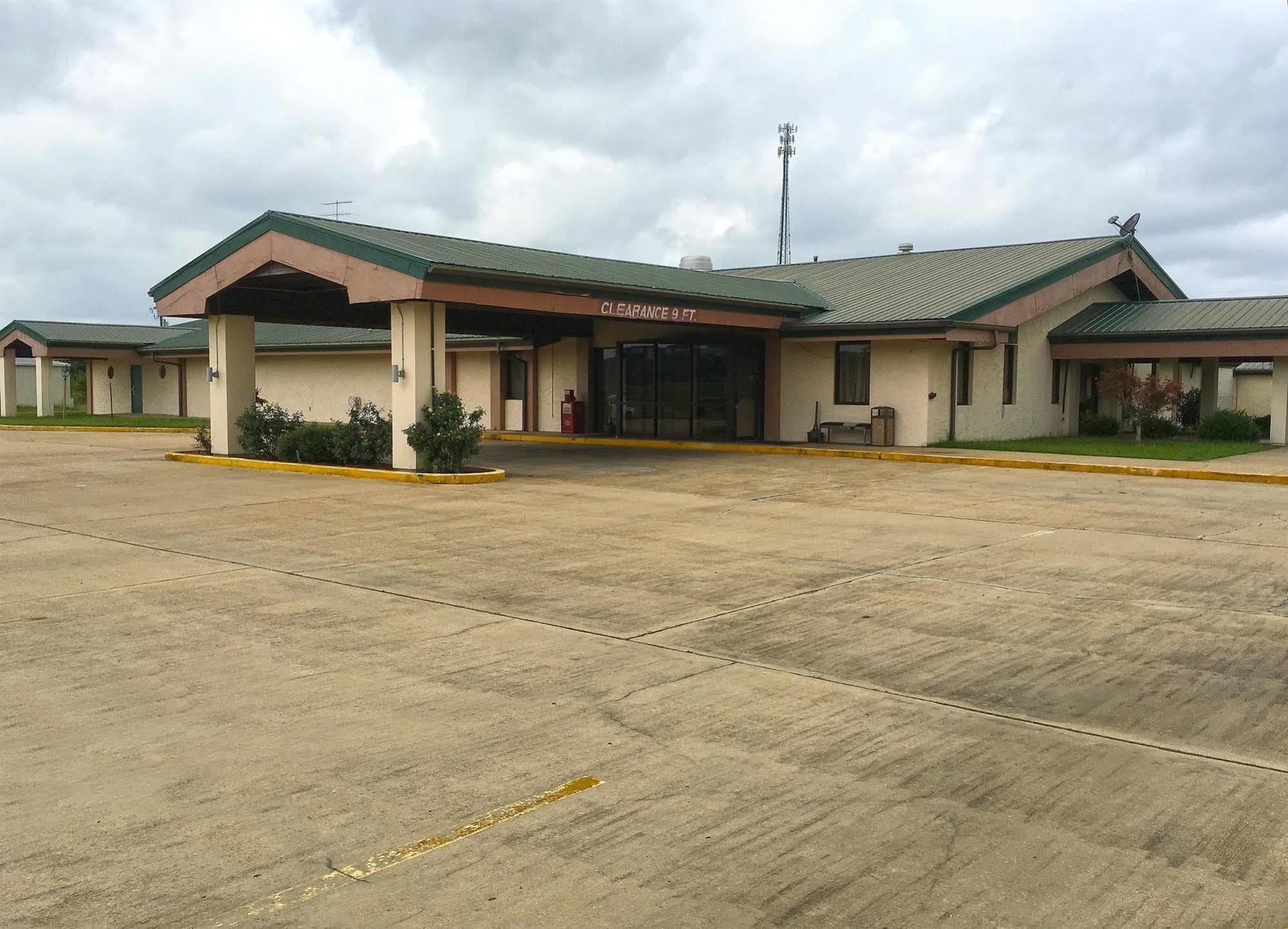 America'S Best Value Inn And Suites Aberdeen Екстериор снимка